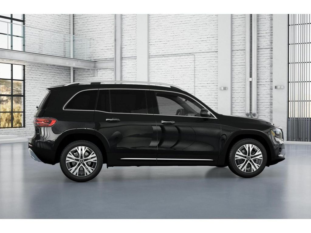 2025 Mercedes Benz GLB 250 4MATIC photo 16
