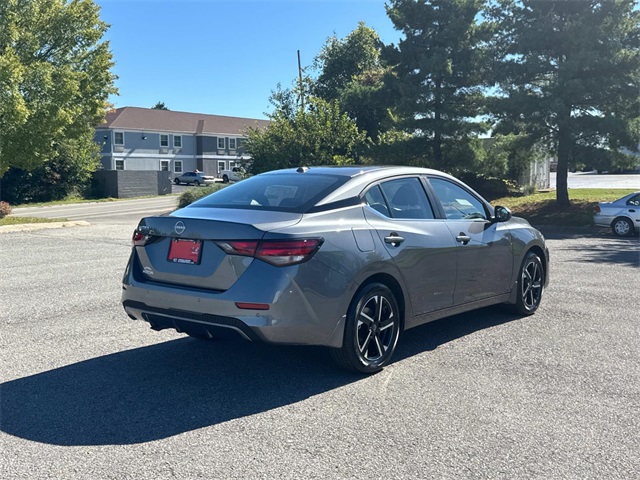 2025 Nissan Sentra SV photo 2