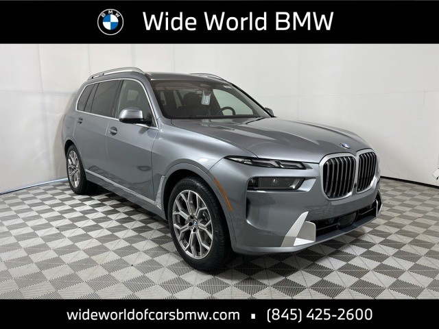 2026 BMW X7