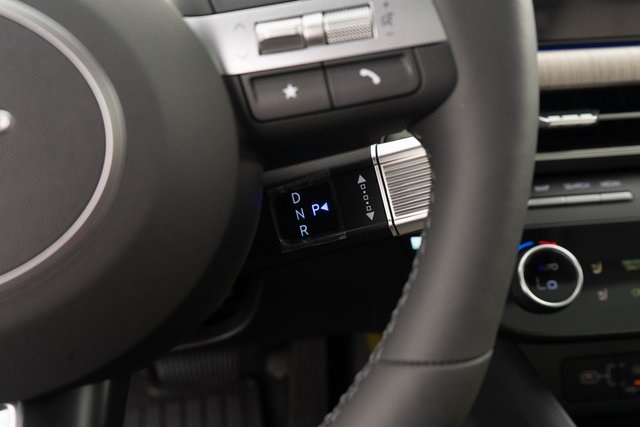 2025 Hyundai Sonata Hybrid Limited photo 18
