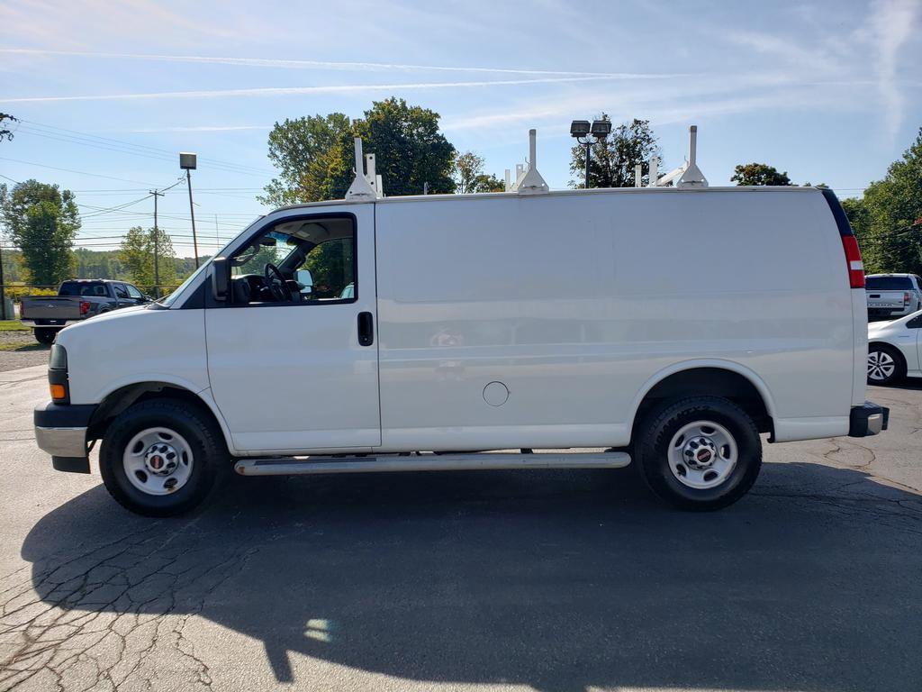 2017 Gmc Savana 2500 Cargo photo 4