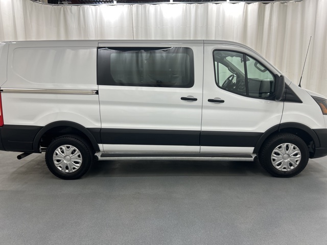 2024 Ford Transit photo 5