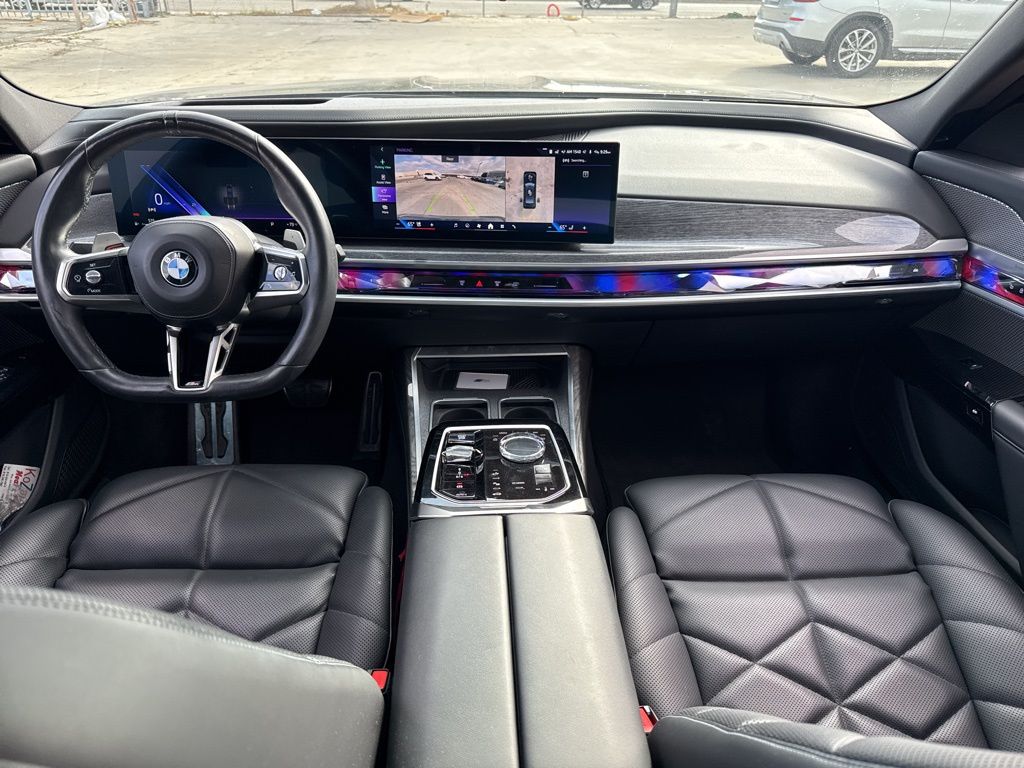 2023 Bmw 740i photo 9
