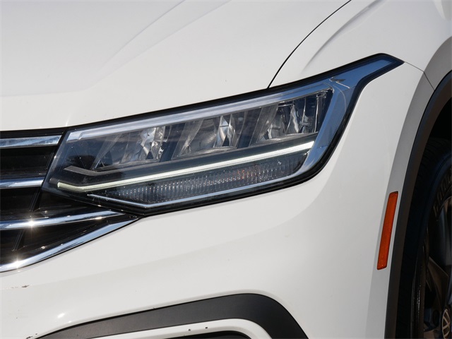 2022 Volkswagen Tiguan SE photo 10