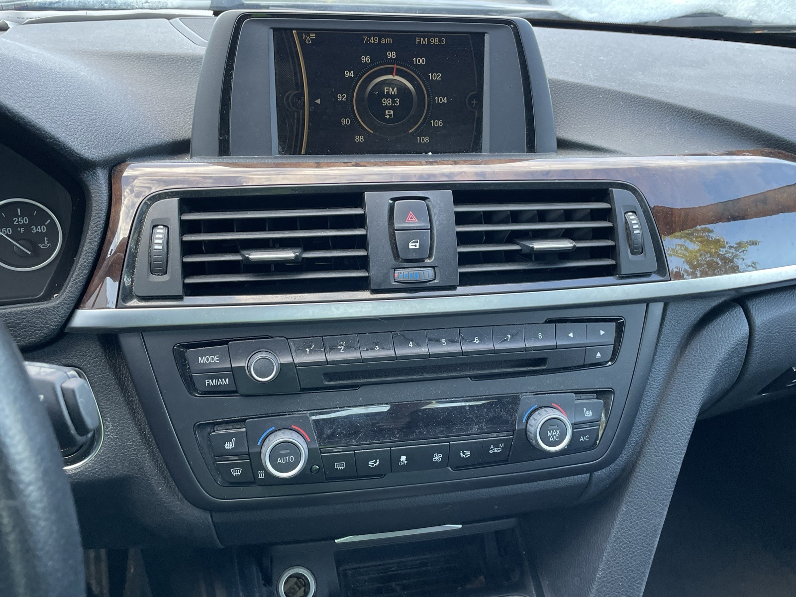 2013 Bmw 320i xDrive photo 2
