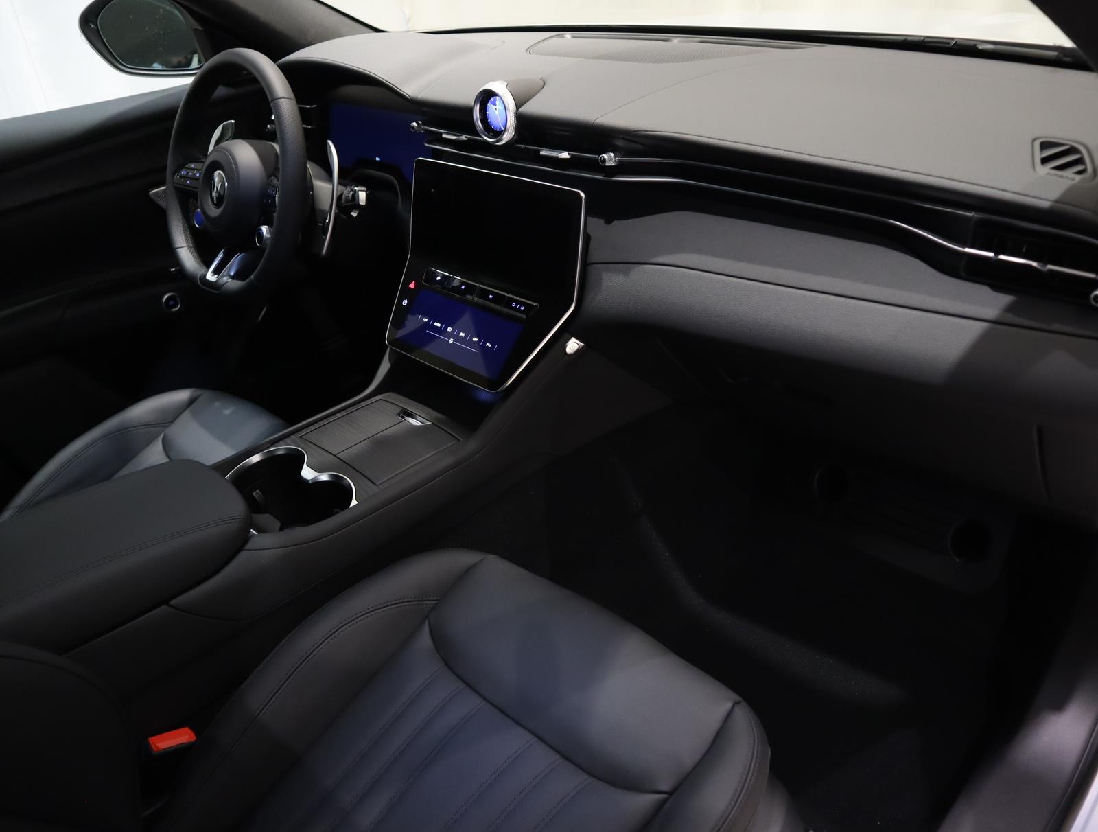 New 2024 Bianco Astro Metallic Maserati GT AWD image 18