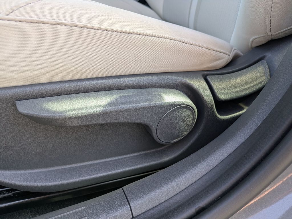 2022 Hyundai Sonata SE photo 11