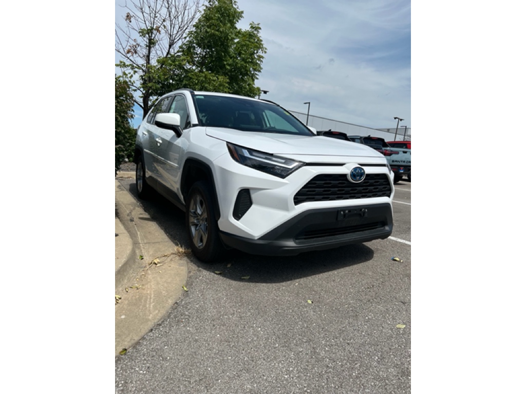 Used 2024 Toyota RAV4 LE with VIN 4T3MWRFV7RU155631 for sale in Kansas City
