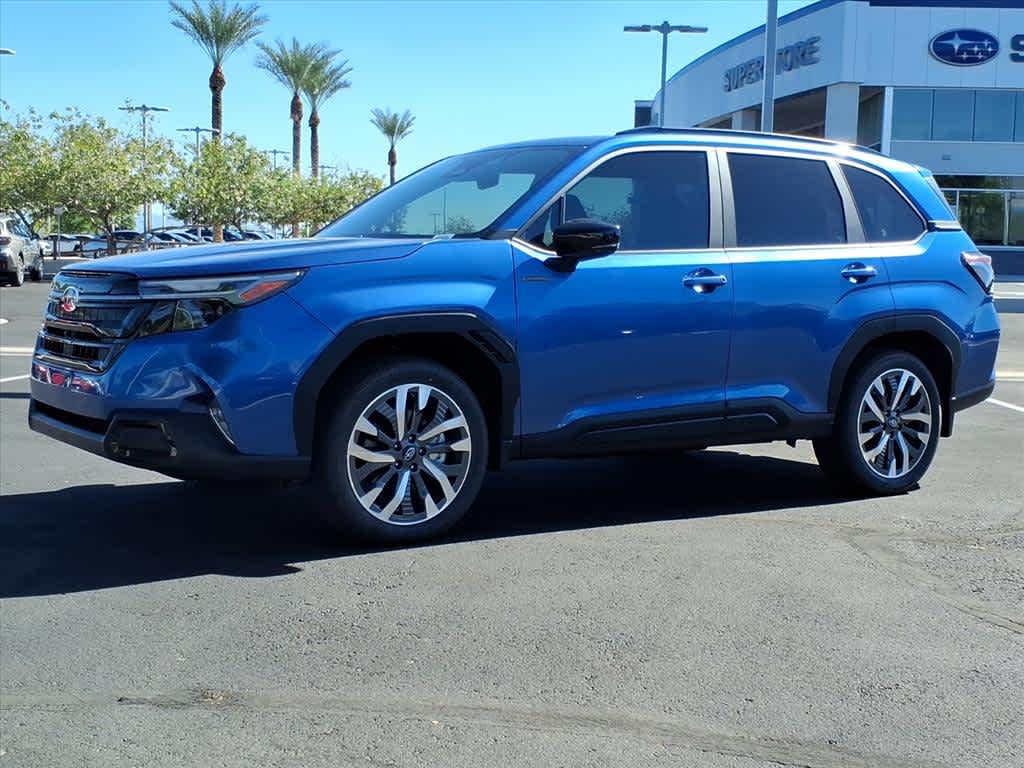 2025 Subaru Forester Touring photo 2