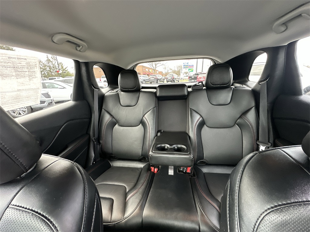 2022 JEEP CHEROKEE - Image 17