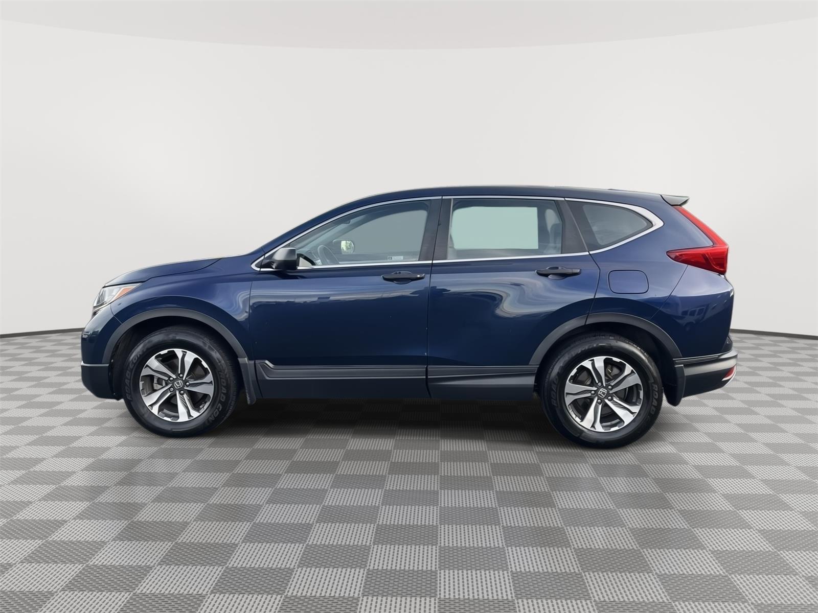 Used 2019 Honda CR-V LX with VIN 5J6RW6H36KL002130 for sale in Moses Lake, WA