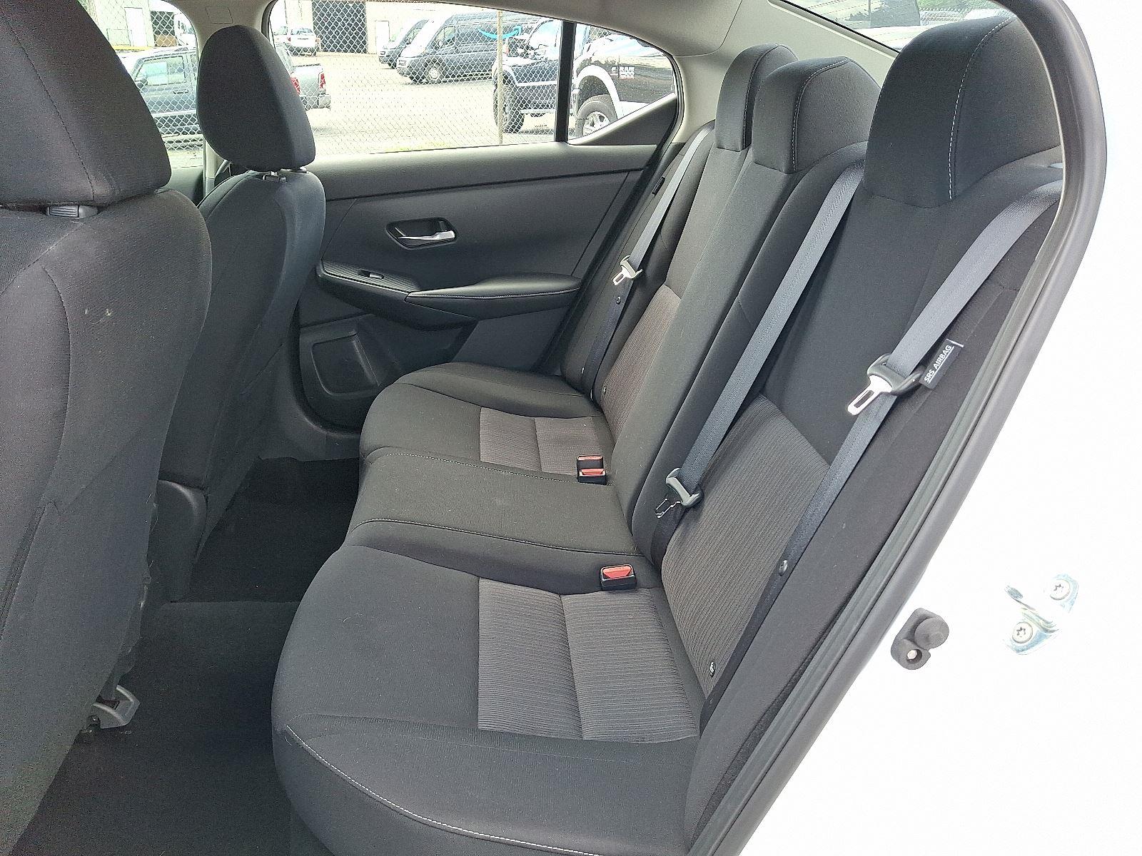2023 Nissan Sentra SV photo 11
