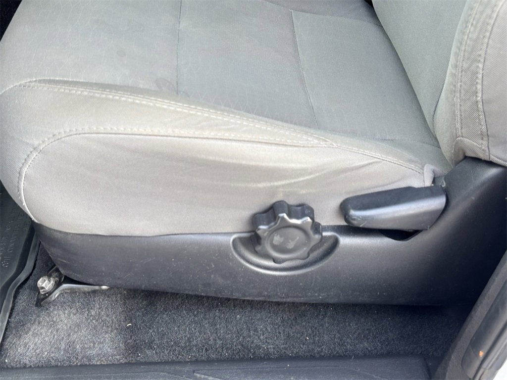 2018 Toyota Tacoma SR photo 16