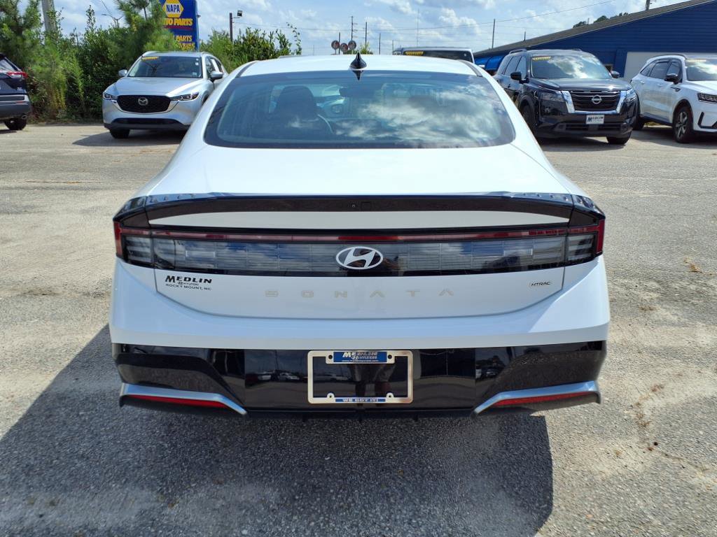2024 Hyundai Sonata SEL photo 4
