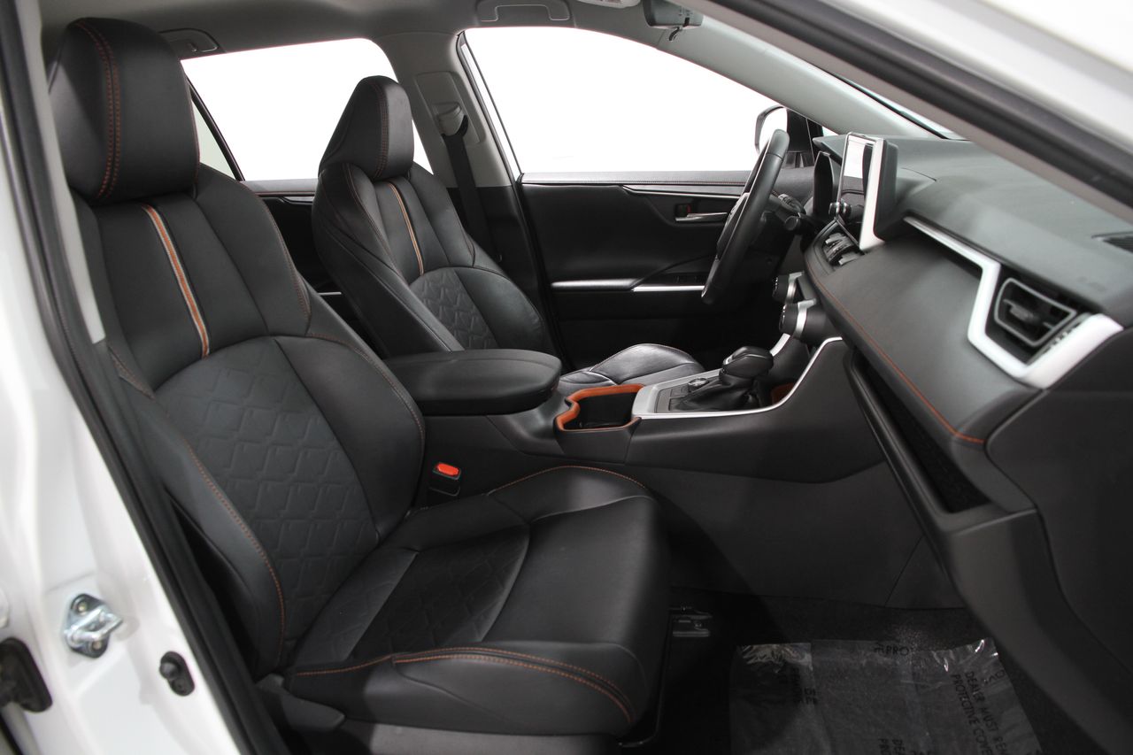 2023 Toyota RAV4 Adventure photo 16
