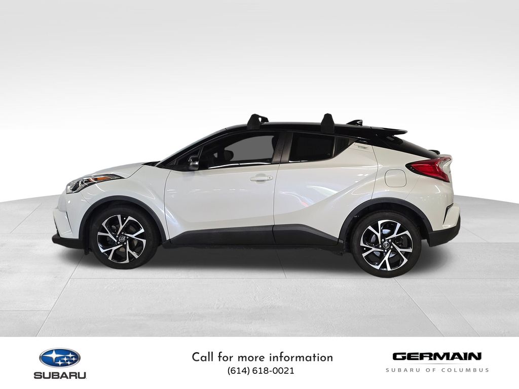 2019 Toyota C-HR XLE photo 8