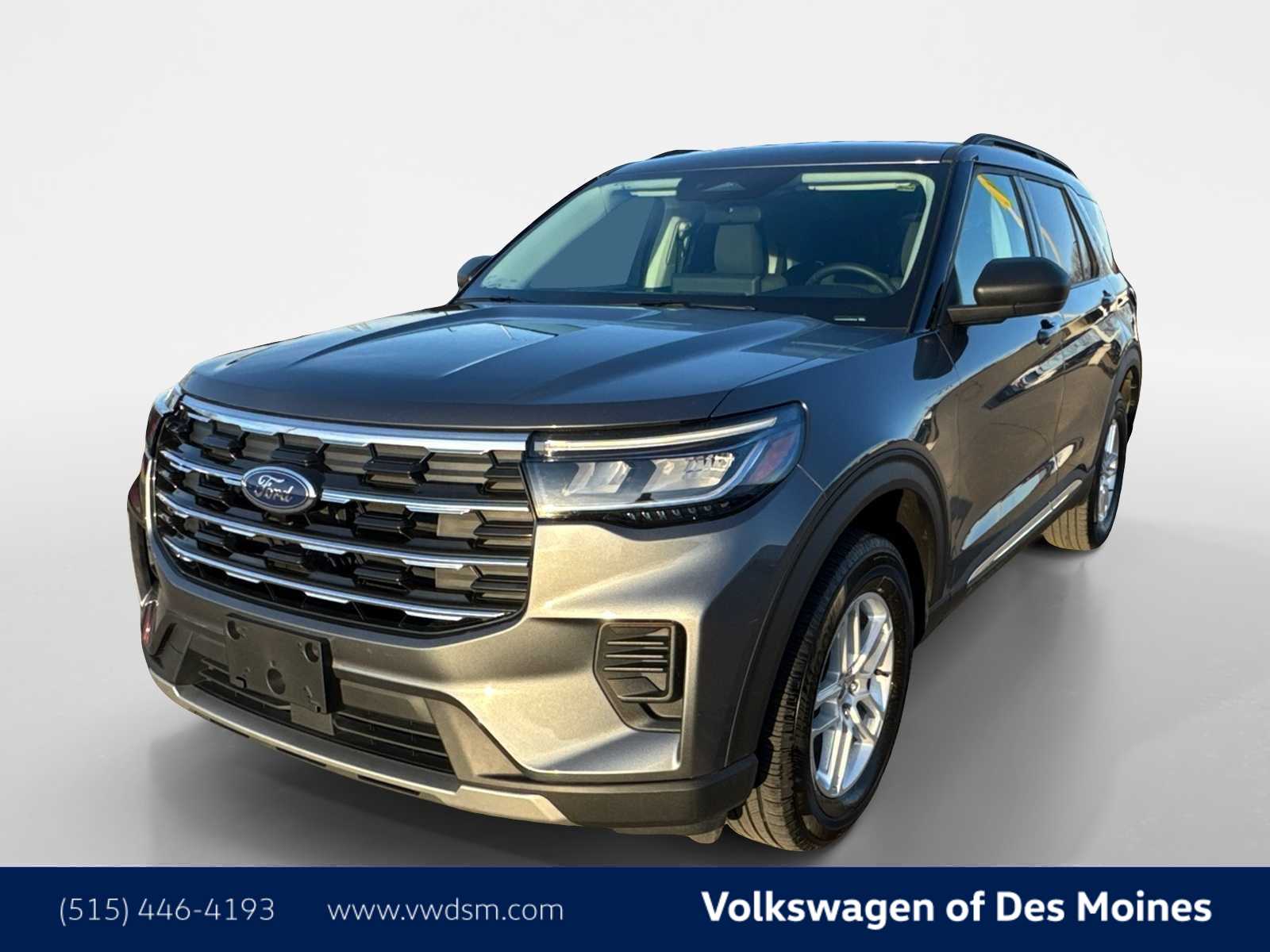 2025 Ford Explorer Active's photo