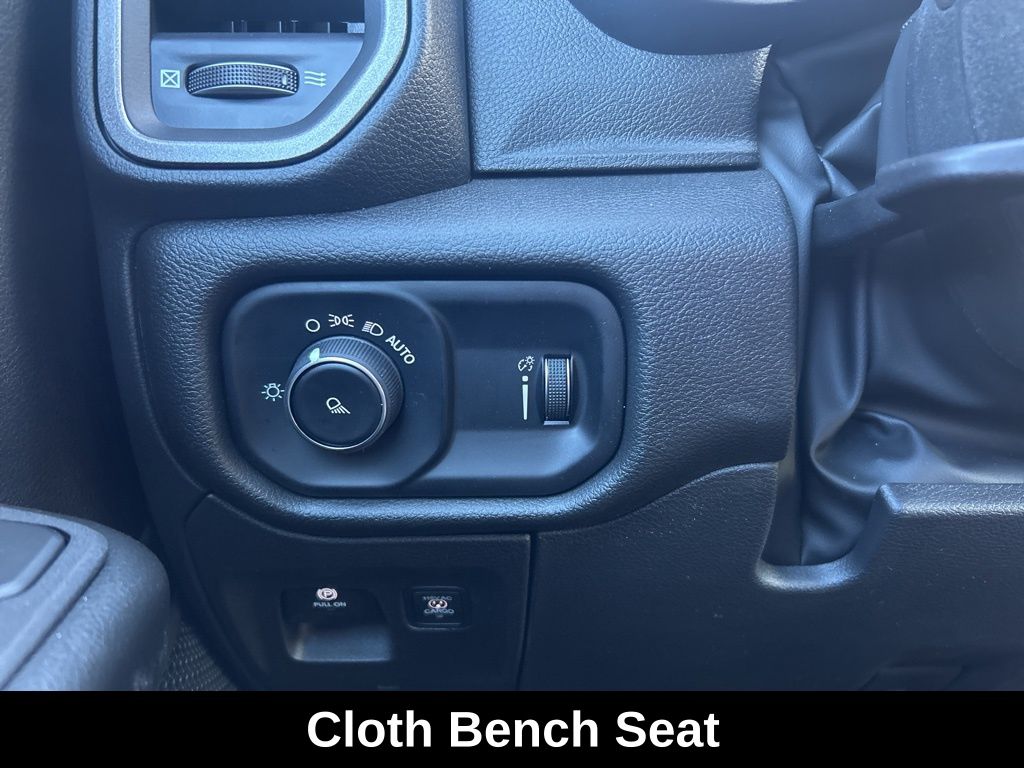 2025 Ram 1500 Tradesman photo 22