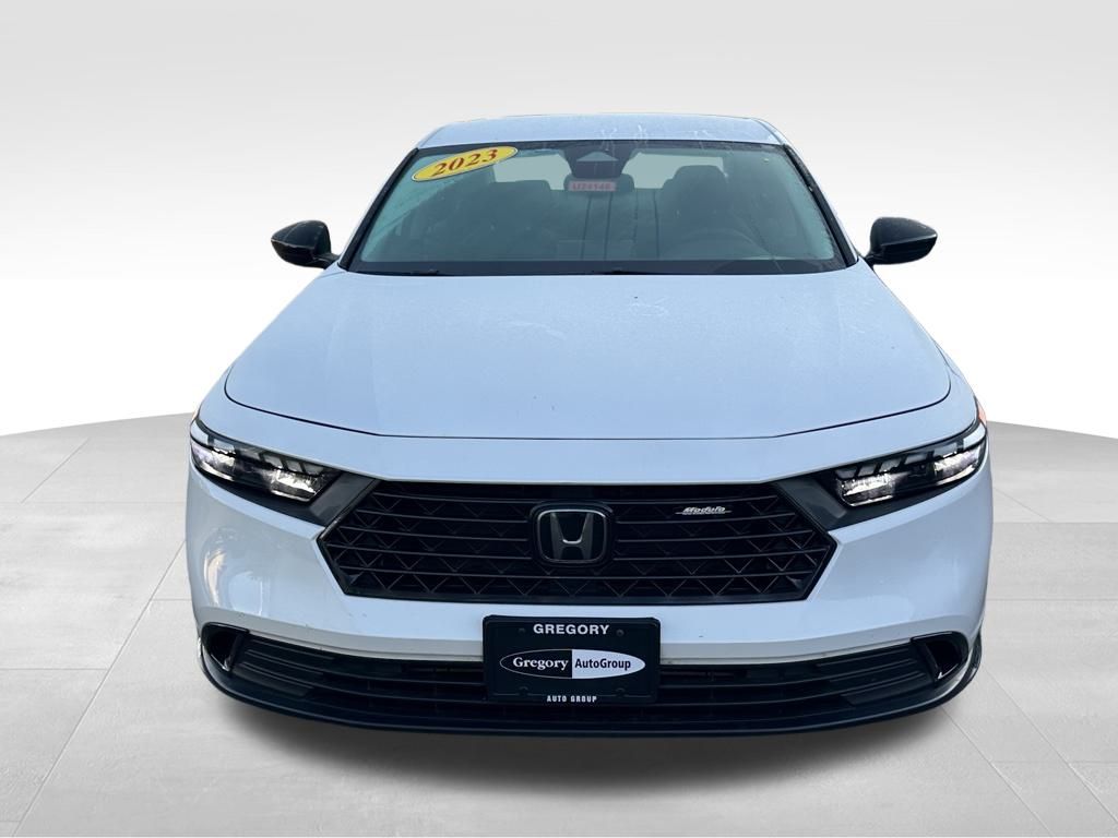 2023 Honda Accord LX photo 2