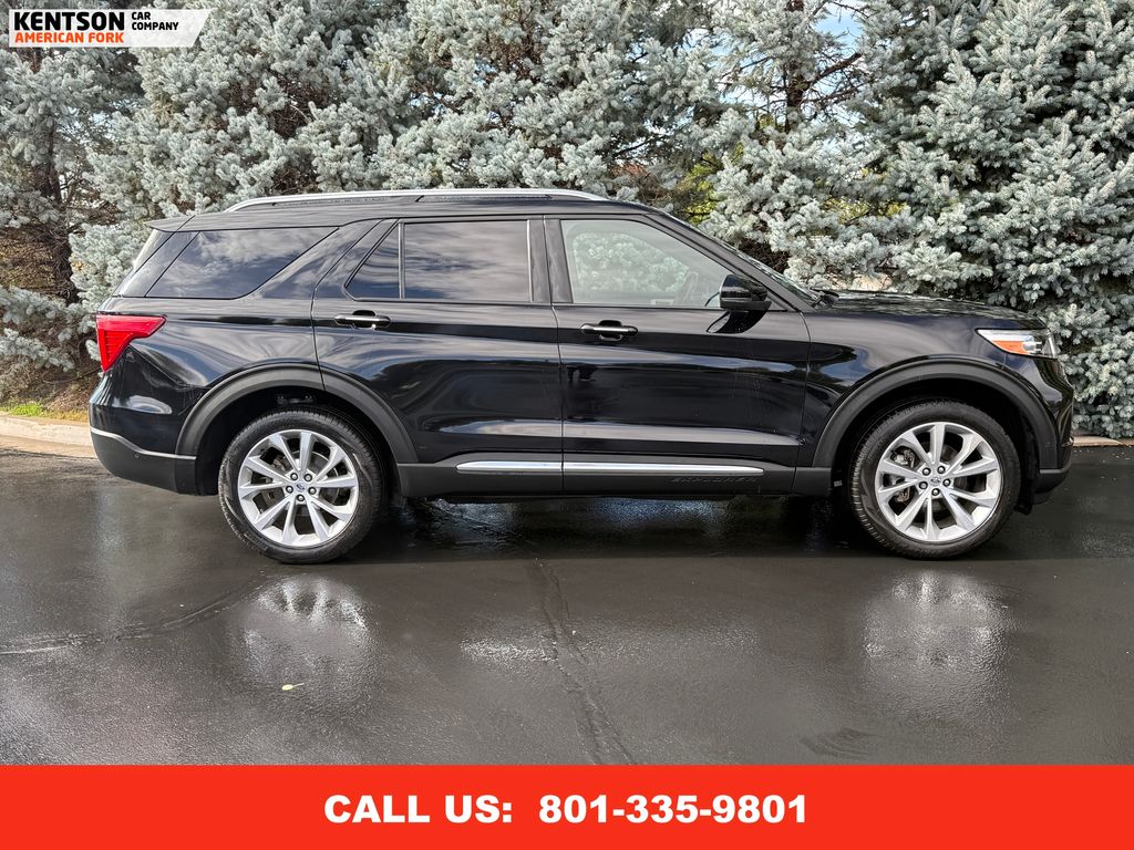 2021 Ford Explorer Platinum photo 10