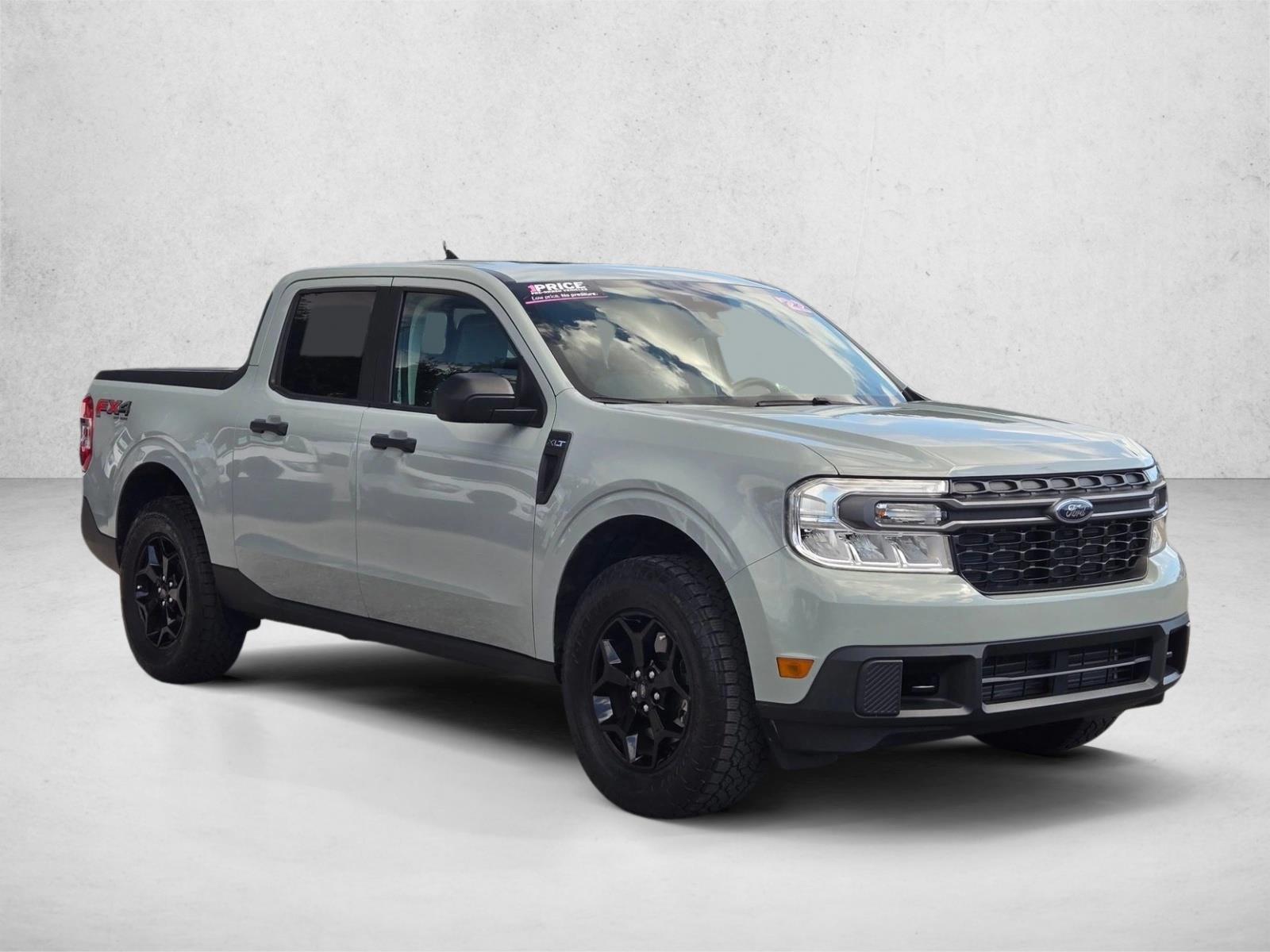 2022 Ford Maverick XLT photo 3