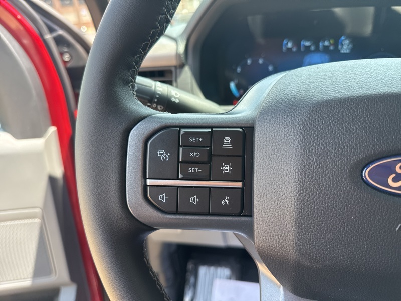 2025 Ford F-150 XLT photo 25