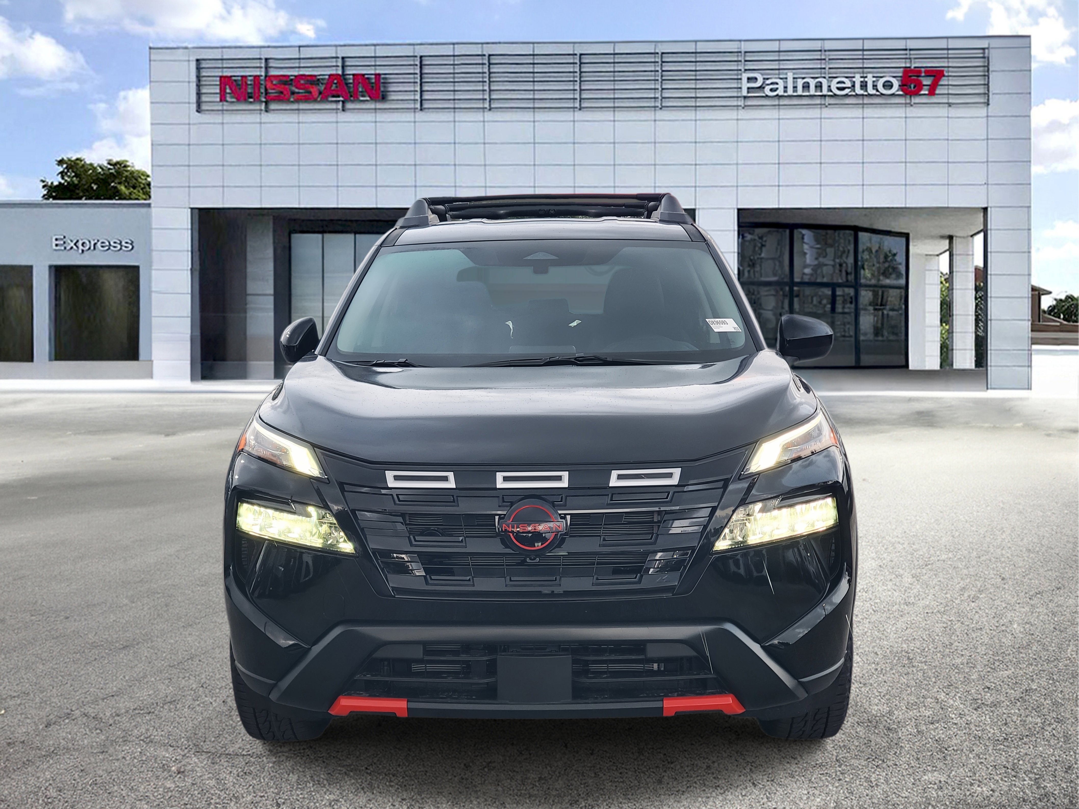 2026 Nissan Rogue SV photo 2