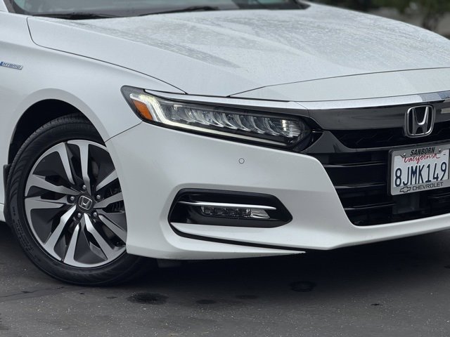 2019 Honda Accord Hybrid Touring photo 2