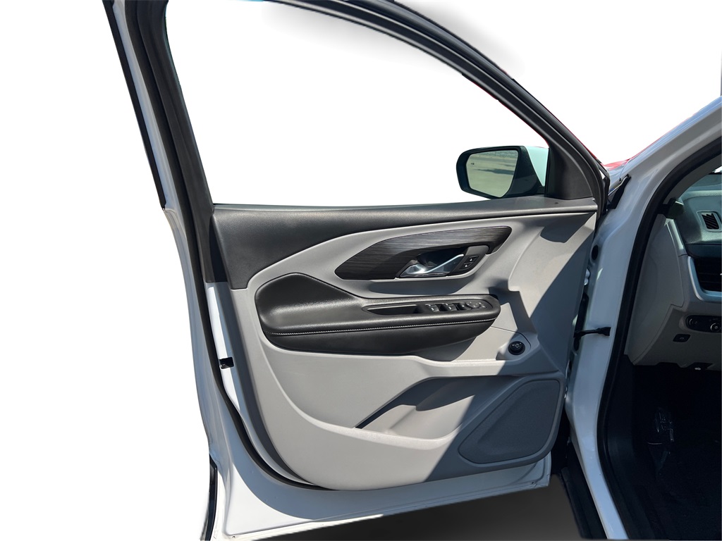 2023 Gmc Terrain SLE photo 17