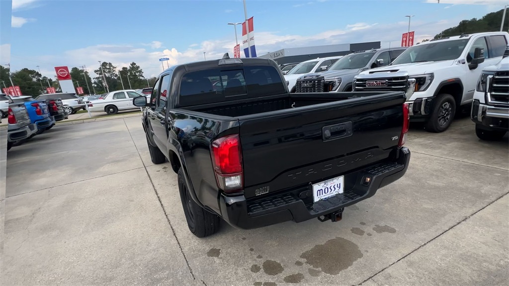 2022 Toyota Tacoma SR5 photo 7