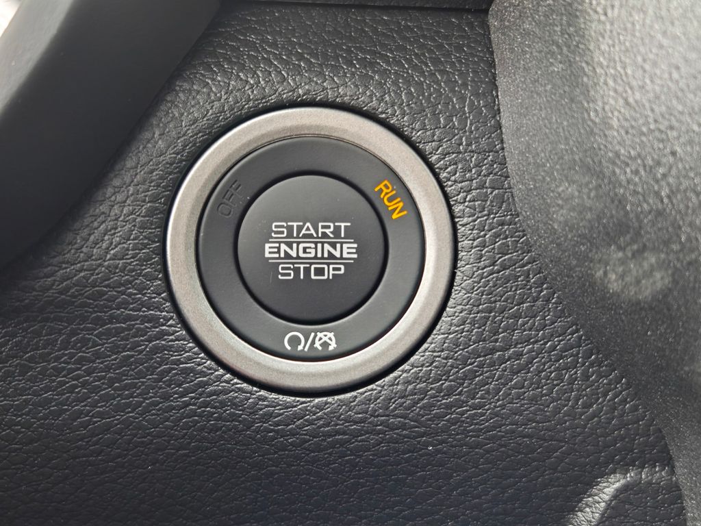 2025 Ram 2500 Tradesman photo 12