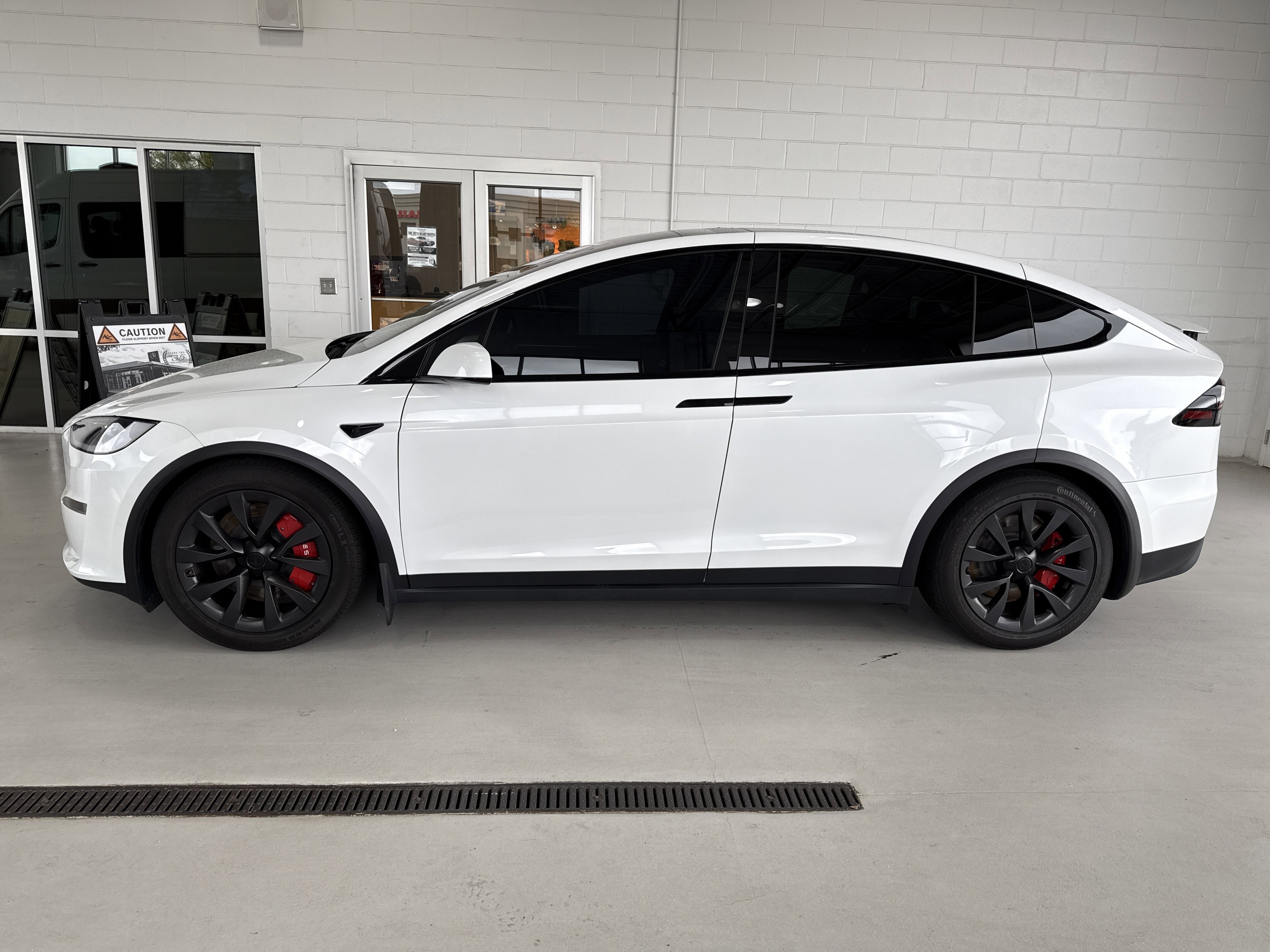 Used 2025 Tesla Model X Long Range with VIN 7SAXCDE51SF462978 for sale in Columbus, GA
