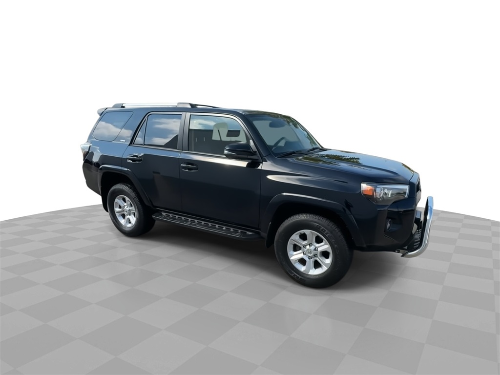 2021 Toyota 4Runner SR5 Premium photo 2