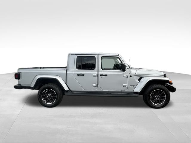 2022 Jeep Gladiator Overland photo 3