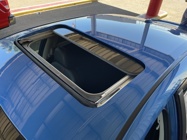 2024 Nissan Sentra SR photo 11