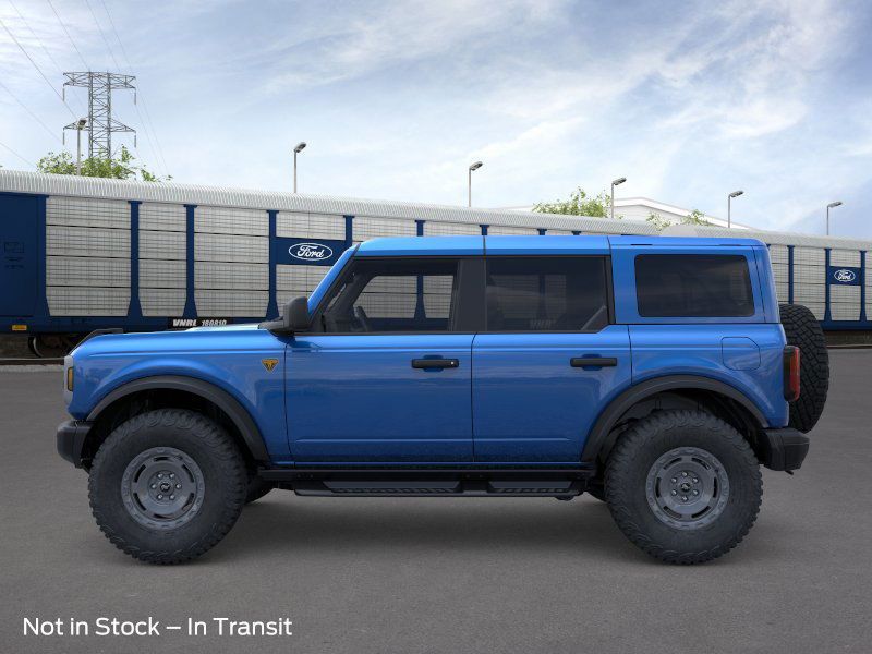 2025 Ford Bronco Badlands photo 3