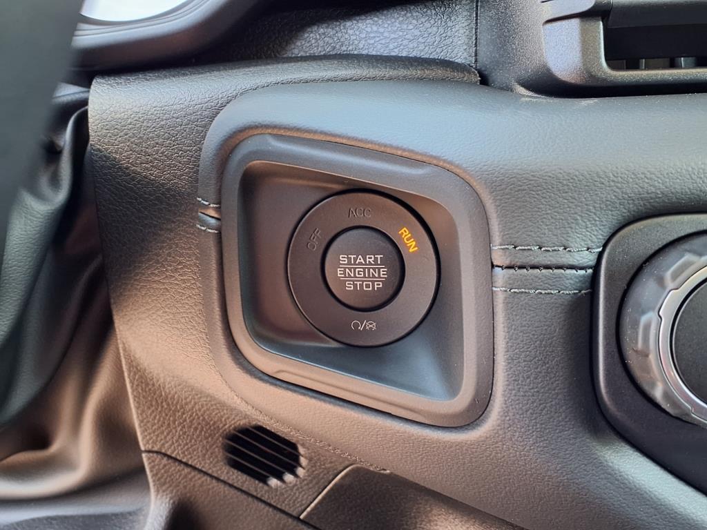 2025 Jeep Gladiator Rubicon photo 11