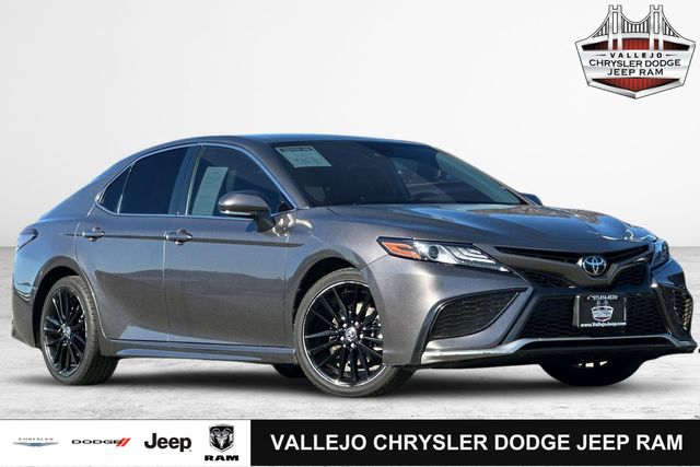2023 Toyota Camry XSE's photo