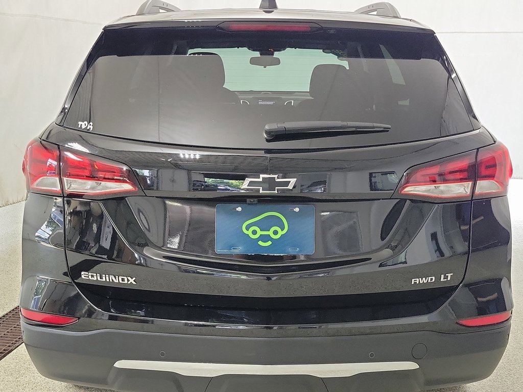 2022 Chevrolet Equinox LT photo 3