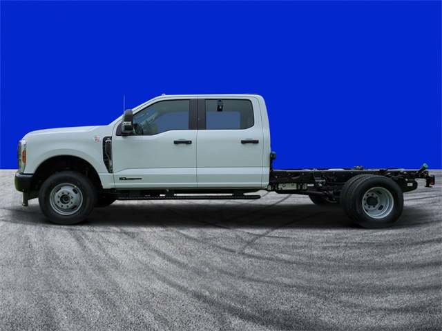 2026 Ford F-350 photo 6
