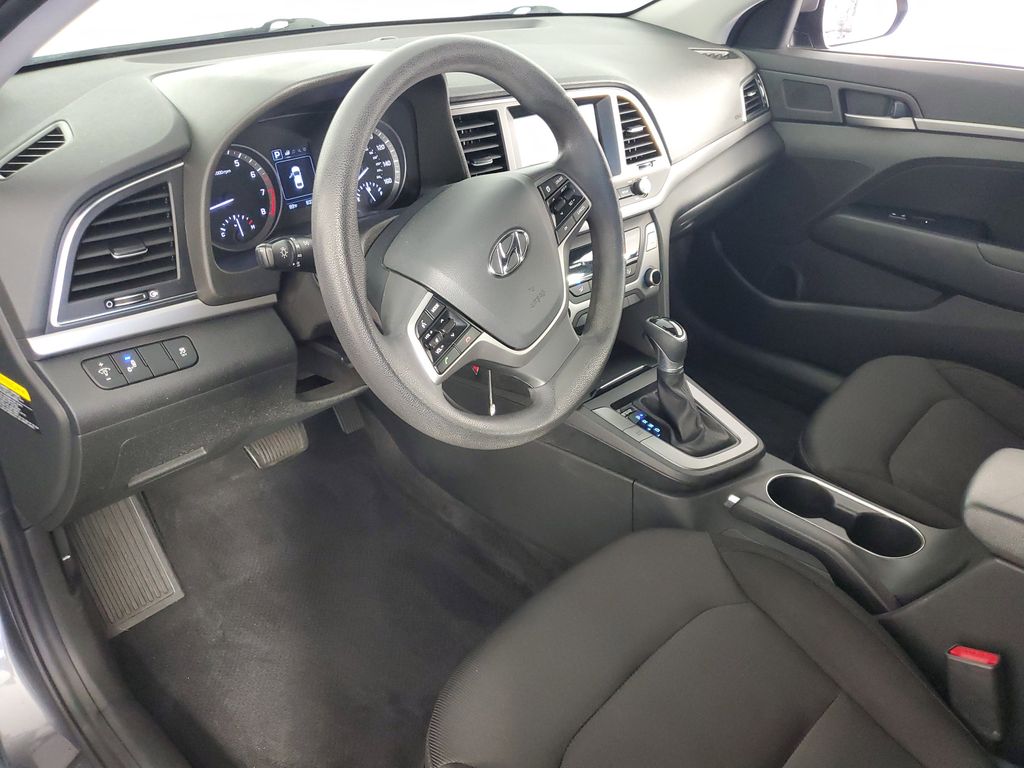 2018 Hyundai Elantra SEL photo 11