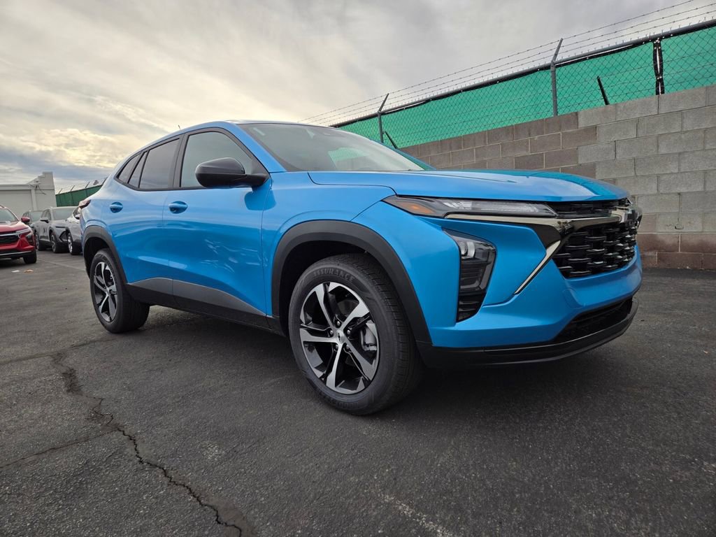 2026 Chevrolet Trax RS's photo