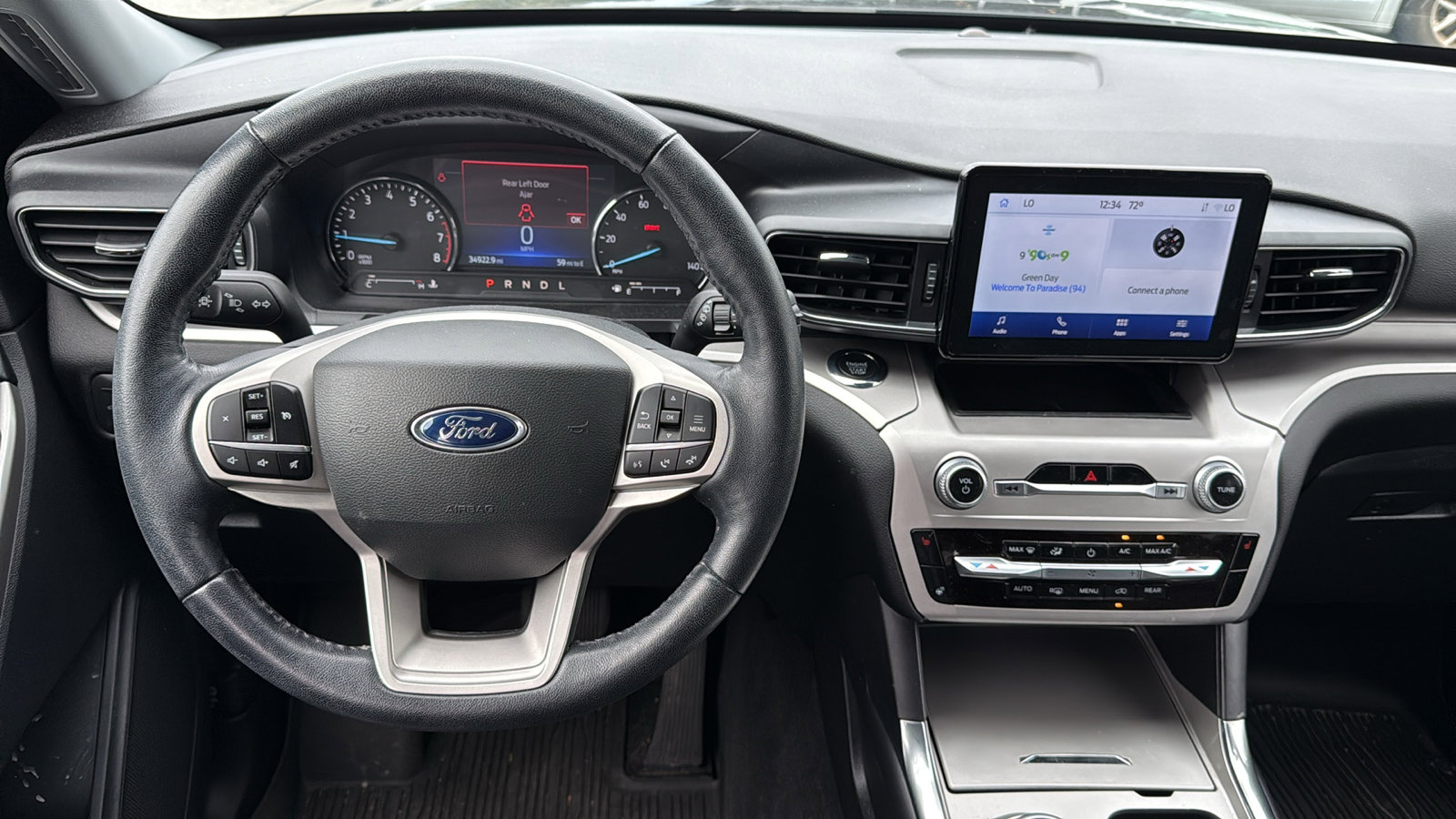 2022 Ford Explorer XLT photo 24