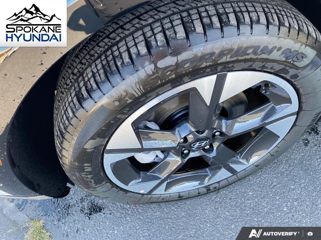 2026 Hyundai Palisade Limited photo 10