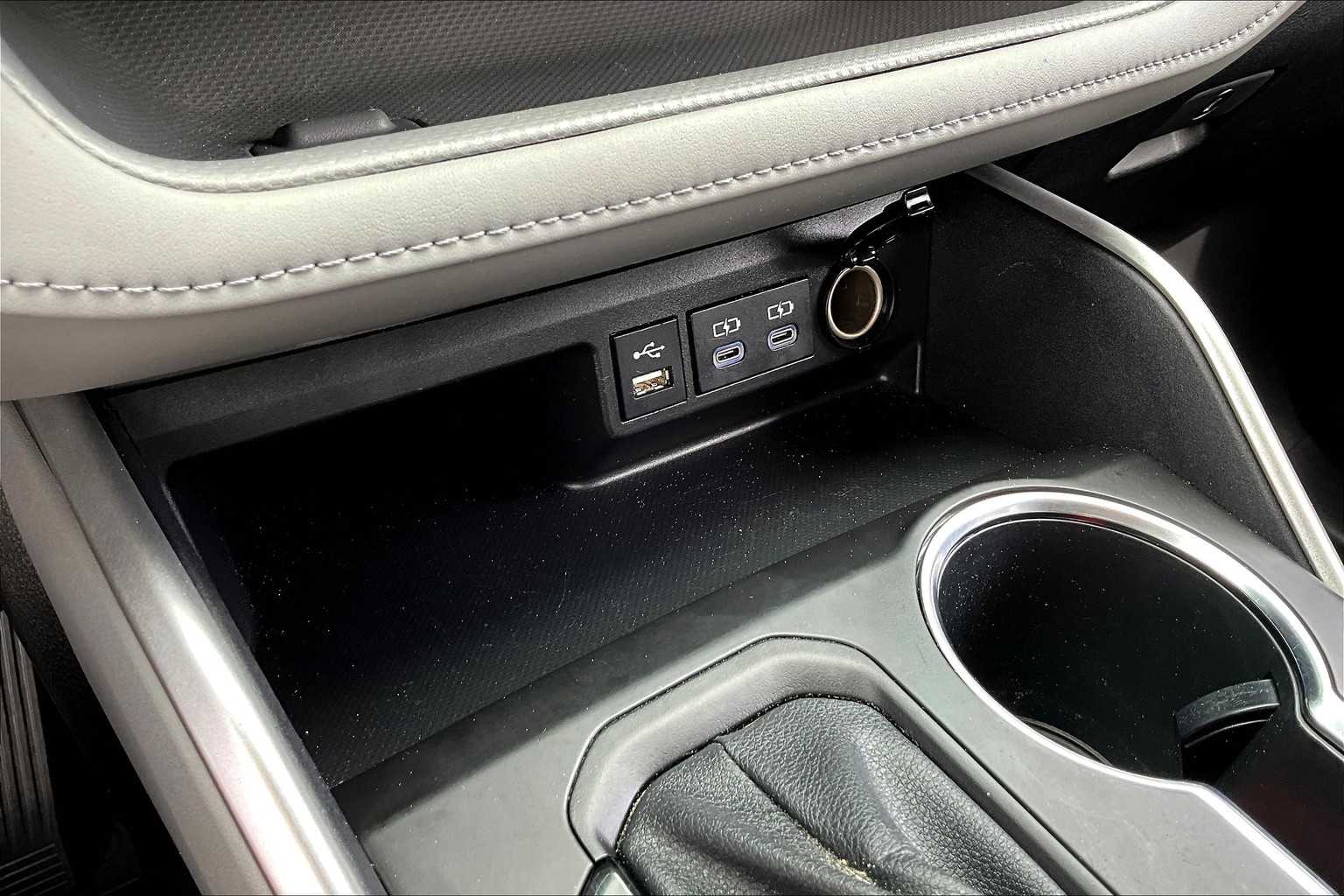 2022 Toyota Highlander Hybrid XLE photo 31