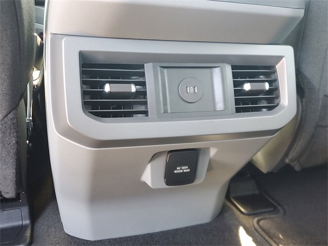 2026 Ford F-250 XLT photo 12