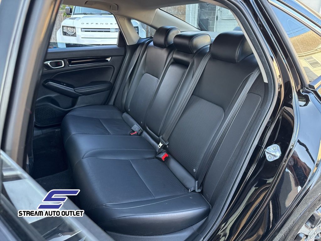 2023 Honda Civic Touring photo 22