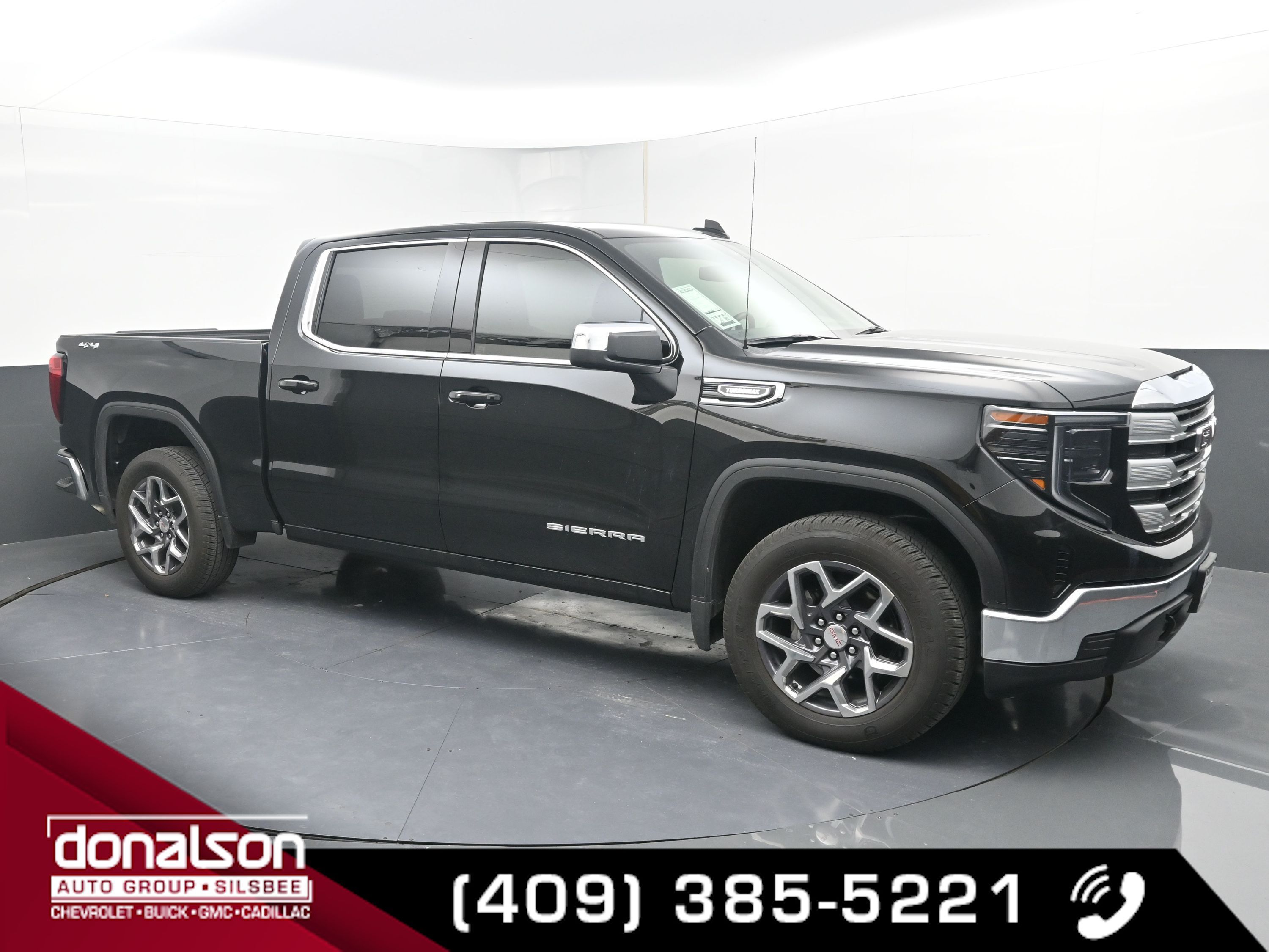 2026 GMC Sierra 1500 SLE's photo