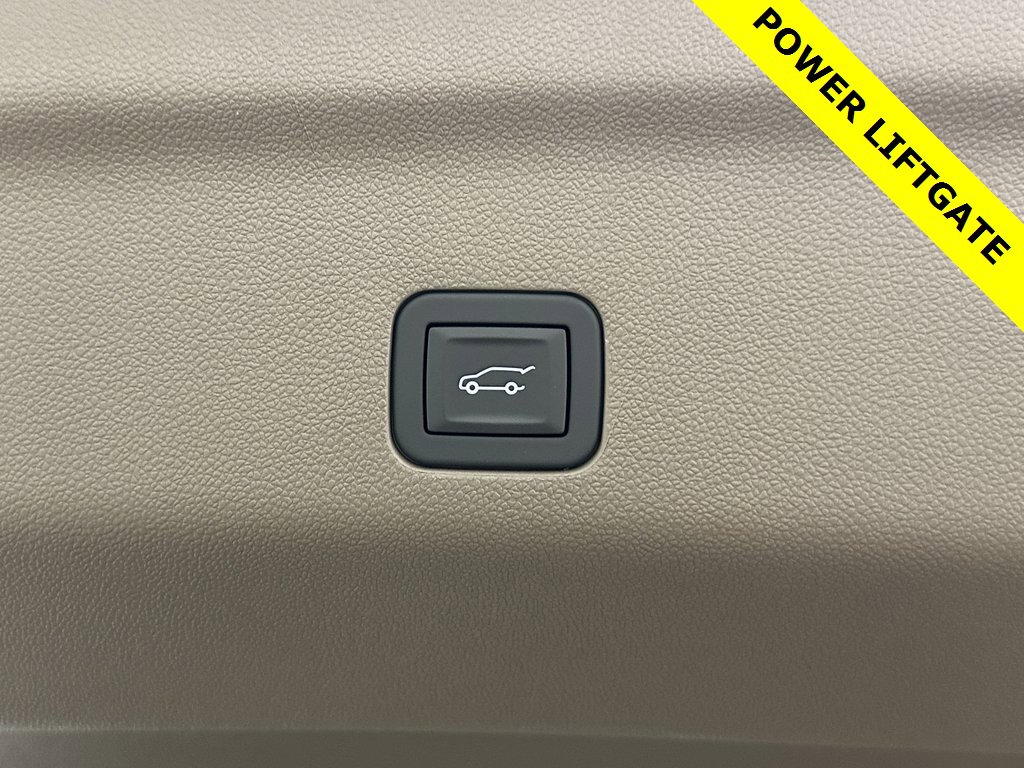 2025 Gmc Yukon Denali photo 39