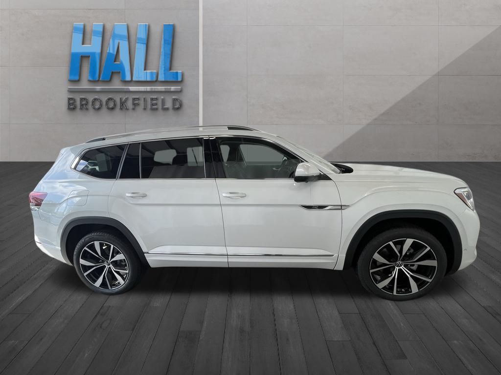 2025 Volkswagen Atlas SEL Premium R-Line photo 6